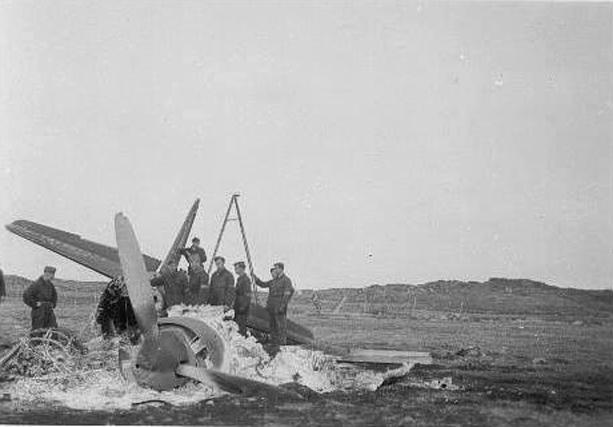 Junker Ju88 truffet av bomber på Sola i april 1940.